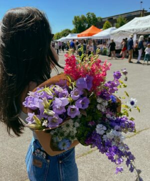 Alexys Gabrielle Instagram - the best part of me will always be Juniper 🤍 happy Mother’s Day weekend. In awe of the way moms make the world go round 💐