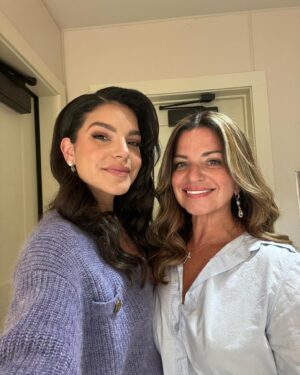 Alexys Gabrielle Instagram - me 🫱🏻‍🫲🏽 love
