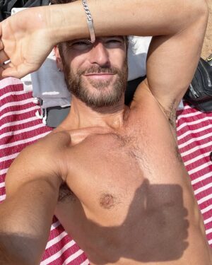 Alfonso Bassave Instagram - La vida es un carnaval ☀️