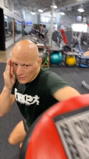 Ali Al-Qaisi Instagram - The energy I have for may 20th it’s super crazy, can’t wait to bring all the work to smash you small cat, bad Ali is coming for everyone MF 🥷🔪