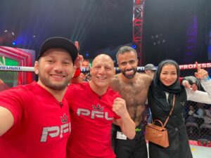 Ali Al-Qaisi Instagram - Congrats ksa 🇸🇦 and all Arab Country for 2 big won at @pflmma, congrats champ @007abdellah007 and @mmajeddah and big thank you my brother @strong_wrestling for great help 🥷🔪