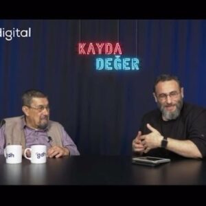 Ali Nuri Türkoğlu Instagram - Kayda Değer ‘de 
ilk konuğumuz Kıymetli usta Zihni Göktay oldu. 
Kendisine afiyetle huzurla bir ömür nice başarılı oyunlar diliyorum. 
@gundemedairhs YouTube ‘dan izleyebilirsiniz. 
Kurban Bayramınızı tebrik eder iyi seyirler dilerim…
İzlemek için;

https://youtu.be/UYxoQPiZw2s

#gdh 
#ZihniGöktay
#KaydaDeğer