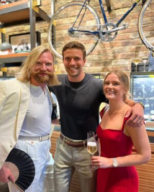Alicia Agneson Instagram - RECENTLY
1. On way to Knightsbridge store opening with @breitling_uk 
2. Near death experience with @michealward 
3. Because @jaguar & burgers is a perfect fit
4. 2 Vikings and one that looks like one 
5. I have become this emoji. 💃🏼