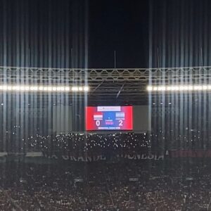 Alicia Chanzia Instagram - Arhan ngelap bola pake handuk buatku candu xixix tapi Indonesia kalian mantap!! Argentina kalian bule2 yang larinya kaya flash! Akhirnya sekarang saya mengerti kenapa sepakbola adalah agama kedua suamik saya! Bonus video saya dan suamik ngejar tukang tahu bulat langganan selagi saya masih jadi membre 48🇮🇩🇦🇷

#kitagaruda #garudamendunia #bersamagaruda #inikandangkami