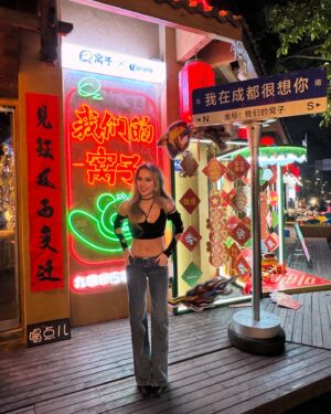 Alina Zagitova Instagram - Из архива🏮