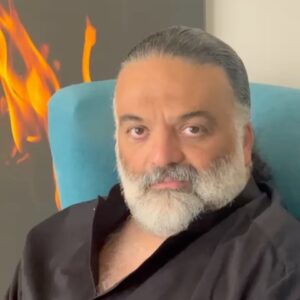 Alireza Assar Instagram - كنسرت رشت❤️
٢٧ تيرماه
فروش بليت از ساعت ٨ امشب(٢٠) 
از سايت هنرتيكت