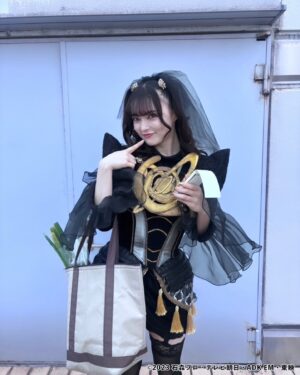 Alisa Sakamaki Instagram - 仮面ライダーガッチャード、本日の放送も観てくれてありがとうございます！！

ラケちゃん、初めてのおつかいでした☺️
エコバッグいっぱいのパクチーとおネギ、ガッチャですわ！！

#仮面ライダー 
#仮面ライダーガッチャード 
#ラケシス 
#kamenrider 
#lachesis 
#坂巻有紗