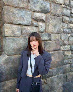 Alisa Sakamaki Instagram - 今日はとある場所に行ってきたよ〜

明日からの投稿でネタバレです☺️☺️☺️
お楽しみに！！！！🐜🐜🐜

#坂巻有紗 
#fyp 
#00
#fashion 
#コーデ 
#セットアップ 
#モノトーンコーデ