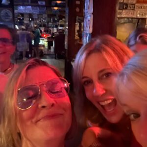 Alisyn Camerota Instagram - Life is full of surprises. Little did I expect when I accepted an invitation to go to Cape Cod to talk about Combat Love that the book event would be so much more. The afternoon turned into a restorative, life-affirming bonding session with a group of super cool women who felt like old friends. They shared their own life philosophies and GenX survival stories. Of course, no summer night on the Cape should end without a dance party at the local dive bar. A million thanks to @lindseyplexico for putting it together, @fanningsmith_chathamcompass for the delicious sushi dinner, @careymweber and @kazzese for the stunning settings, @bethanycantin for the late night dance moves and everyone else for the bubbly conversation and awesome vibes. #combatlove #memoir #amwriting