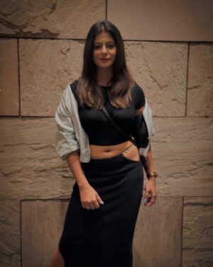 Alivia Sarkar Instagram - All about @fridaaysocial night ❤️

Streaming now
Lady Chatterjee and Aami Nandini. 
Download and subscribe and please do let us know your valuable feedbacks. 🧿❤️

#hobenaki 

Wardrobe - @sampurna_dey_100 
📷 - @sayoniroy9