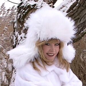 Alla Pugacheva Instagram - Новый год не за горами,будем елку наряжать?