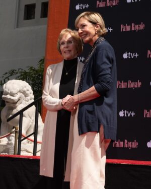 Allison Janney Instagram - What an honor getting to watch my idol, Carol Burnett,  get her hands and feet in cement at #Grauman’sChinesetheatre 😍 #icon #livinglegend @appletv @palmroyaletv