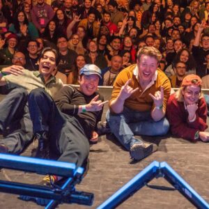 Ally Beardsley Instagram - Dimension 20 does the UK & Ireland thank u to everyone who came to the shows and got QUANGLED 🌽🍋🗽🦋🍭⚔️💩💨🎰🍬🥃