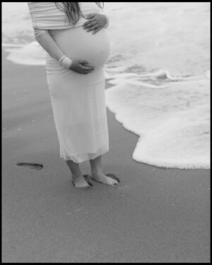 Ally Maki Instagram - Malibu beach, party of 3 ♾️
6.11.24
Captured on digital   film by Sunny Park Photo 
——
Styled x @vivianchan_official 
Glam x @kellyzhangstudio
Jewelry x @kinnstudio
Travis wearing @fearofgod
