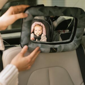Allyson Felix Instagram - “As a mom and an athlete, I understand the importance of products that make life easier for families on-the-go with young children.” - @AllysonFelix

The GoldBug x @AllysonFelix collection was inspired by Allyson’s active lifestyle and designed to help you tackle parenthood adventures like a champ. 🥇 Find it on @amazon and GoldBug.com [link in bio 🔗].

#GoldBug #AllysonFelix #babyessentials