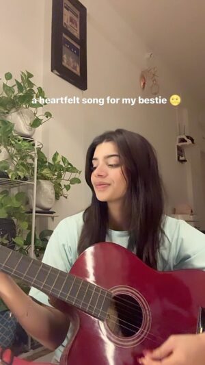 Alma Hussein Instagram - Tera Kuch Nahi hoga behen, tu bas call utha liya kar🦧 send this to them🤡🤡🤡
#explore#explorepage#exploremore#recommended#trend#trending