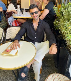 Alper Saylık Instagram - Salut🙋🏻‍♂️