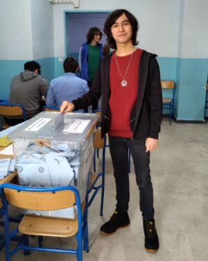 Alperen Efe Esmer Instagram - İlk oy verildi!