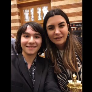 Alperen Efe Esmer Instagram - Awards Night...🪐✨
Yeni video şu anda YouTube kanalımda yayında.🔥😎
#ödülgecesi  #candostlar #eğlence #awards #youtube #alperenefeesmer #aeefc