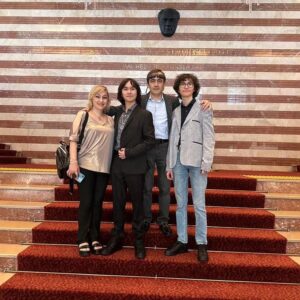 Alperen Efe Esmer Instagram - Awards Night...🪐✨
Yeni video şu anda YouTube kanalımda yayında.🔥😎
#ödülgecesi  #candostlar #eğlence #awards #youtube #alperenefeesmer #aeefc