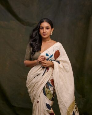 Alphy Panjikaran Instagram - ❣️❣️ 

@sreegeshvasan_makeupartist 
@plan.b.actions @jibinartist 
@vinny__francis