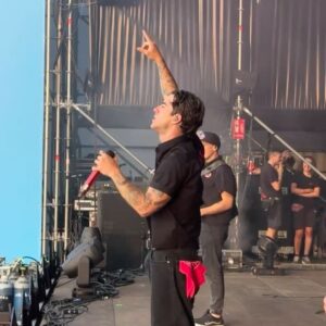 Álvaro de Luna Instagram - oskierooskierooskierooskiero 💝💘💖💕💞💓💗

@vallvivafestival @boombastic_festival