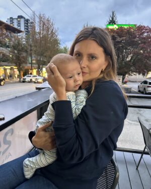 Aly Michalka Instagram - Can you guess the city we stopped by before we play Seattle?! My heart is so full!!!!!!!!!