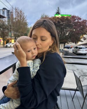Aly Michalka Instagram - Can you guess the city we stopped by before we play Seattle?! My heart is so full!!!!!!!!!
