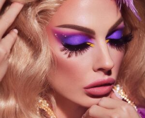 Alyssa Edwards Instagram - The Fantasy. (insert tongue pop) 💄: @alyssamarieartistry 
Creative Director @norvina @anastasiabeverlyhills 
#ABHxAlyssaEdwards #DancingQueen #Drag #Queen #anastasiabeverlyhills #Beauty