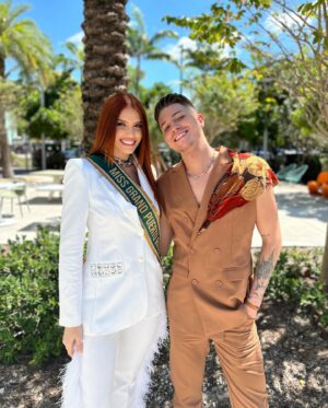 Alyssa Hunter Instagram - Judge-Interview | Miss Grand US Virgin Islands✨✍🏻 

Grateful to the organization @grandusvirginislands & @realbrianj for giving me this opportunity to evaluate these beautiful girls. They all shone with their essence.👏🏼💫 

#missgrandinternational #missgrandusvirginislands #Queens #Judge #Panel #Crown #pageantry #Miami #dailylook