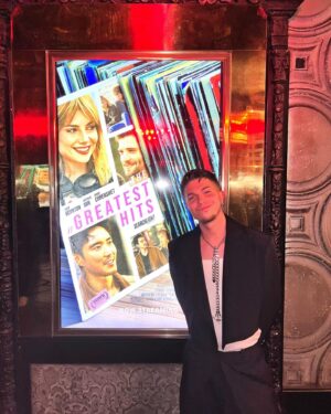 Alyssa Hunter Instagram - MOVIE PREMIERE RECAP. 🎞️🎬 

@greatesthitsmovie Premiere at @elcapitanthtre. 
This Amazing movie is Now Streaming on @hulu. ✅ 

#Movie #Hollywood #Premiere #Actor #Latino #Greatesthits #livingmybestlife #LosAngeles #hollywooddreams #hulu