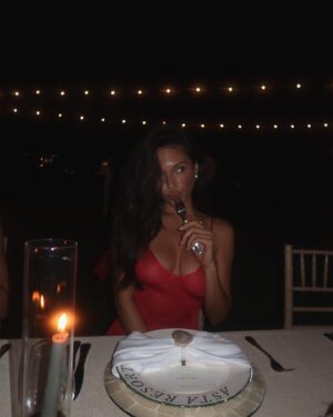 Alyssa Lynch Instagram - this dress!! @astaresort ❤️ and best dinner by @belmondcapjuluca