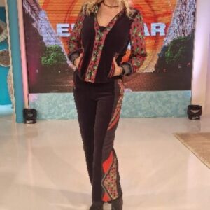 Amalia González Instagram - Hermosura es este lookete de @dovlebedisenoargentino 

En @empezareldiaoki lo damos tooodo!!! 💪🏼