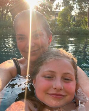 Amanda Lamb Instagram - Bloody hell I wish we could have summer holidays forever… first day included manky rescue cats, me trying to steal an 8ft inflatable flamingo and getting busted by a very angry Russian…. All in all it’s an amazing start… girls are happy… I am happy…