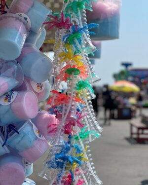 Amanda Lamb Instagram - Just the best day in the Motherland with my gorgeous Dad and my beautiful sister and the extended brood.. arcade, candy floss, Southsea pier and a swim in the sea until we all legged it when we saw a jellyfish.. behind my shoulder in the last picture used to be a night club called 5th Avenue where I had my first snog with a boy called Rob Linnell during the erection section at the end of the evening when all the slow dances came on.. Simply Red’s Holding back the Years… I wonder where he is now? Rob that is not Hucknall, he’s probably in St Tropez or the likes… who and where was your first kiss?