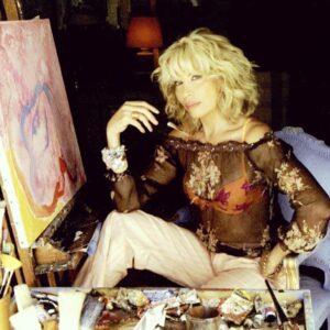 Amanda Lear Instagram - Alone at home...Painting and dreaming #hope #painting #artist #optimism #patience #timeisonmyside #