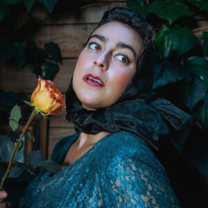 Amanda Lehan-Canto Instagram - You need to go.

Introducing 🦋
The secret garden series.

📸: @itsmaxbaker 
💡: @sbakerfilm
💄 : me