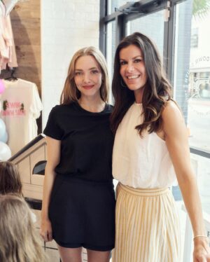 Amanda Seyfried Instagram - @sewingdownsouth throws a GREAT party 🎈🏠