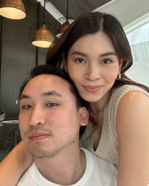 Amander Liew Instagram - 2024 BA (Before Ari) ✨
Some things that I wanted to post but didn’t manage to;
⠀
This past week of motherhood has taught me that it’s very easy to neglect everything and have tunnel vision on your child and nothing else, especially when everything is so new. 
…
But I try to take a pause and remind myself that it’s okay to take a step back and take time for yourself and the people around you once in a while, to do things that fulfill other aspects of your life.
⠀
Yes, I am a mother now. But I’m more than just a mother.
I hope all mommies remind themselves of this too. ❤️🫶🏻