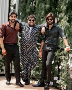 Amardeep Chowdary Instagram - Shooting lo ala saradaga ma Amarudu & Gouthamudu tho from our Kiraack Boys Khiladi Girls Location 

My Costume: @stylehub_topnotch
#tastyteja #gauthamkrishna #amardeep #BiggBoss7Telugu