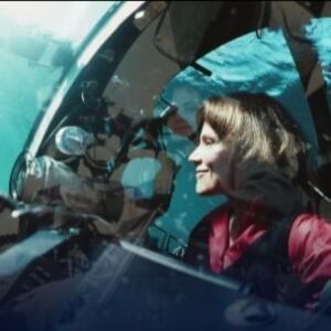 Amaro Gómez-Pablos Instagram - EPISODIO 1 | La oceanógrafa Sylvia Earle (@dr.sylviaearle), probablemente la más célebre del mundo en su campo, conversa con el periodista y embajador de marca de ACCIONA, Amaro Gómez-Pablos (@tvamaro), desde las Islas Galápagos. La #regeneración de los #ecosistemas, la urgencia de proteger la naturaleza para que la humanidad pueda prosperar y la inspiración de una mujer que ha pasado miles de horas bajo el agua buscando comprender el hermoso mundo en el que vivimos y mostrando al ser humano que todos somos parte indeleble de la naturaleza.

Agradecemos a @mission_blue, @max_bello, por haber facilitado esta charla y por algunas de las fascinantes imágenes que puedes disfrutar en los episodios junto a #SylviaEarle.

 
🌊🌊🌊🌊🌊🌊🌊
 

#Oceanographer Sylvia Earle, likely the world’s most celebrated in her field, talks to journalist and ACCIONA brand ambassador Amaro Gómez-Pablos from the Galapagos Islands. The #regeneration of #ecosystems, the urgency of protecting nature so that humanity can flourish and the inspiration of a woman who has spent thousands of hours underwater seeking to understand the beautiful world we live in and showing humans that we all are an indelible part of #nature.

We would like to thank #MissionBlue, Max Bello, for facilitating this talk and for some of the fascinating images you can enjoy in the episodes with Sylvia Earle.