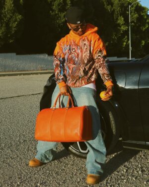 Amarr M. Wooten Instagram - I’m coolin. I’m feelin alive 🍊