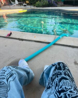Amarr M. Wooten Instagram - I’m coolin. I’m feelin alive 🍊