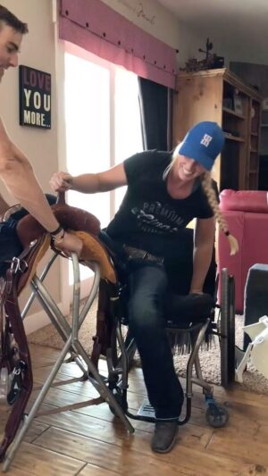 Amberley Snyder Instagram - 💙 WHEELCHAIR WEDNESDAY- Behind the Scenes prep for my movie Walk. Ride. Rodeo with Spencer Locke and director Conor Allyn. 💙

#amberleysnyder #walkriderodeo #wheelchairwednesday