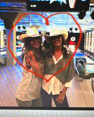 Amelia Heinle Instagram - Happy Birthday Jess!!! @jesswaltonyr #whatawoman #theyoungandtherestless