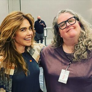 Amelia Heinle Instagram - Friends are friends forever! @walshlbee #YandR #cbsdaytime #fanclubluncheon📸