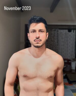 Amol Parashar Instagram - किरदार नये, शरीर नये, चेतना नयी, 
मंत्र वही - “लगे रहो”