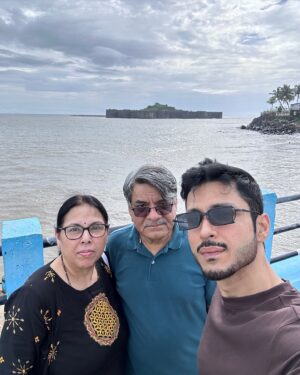 Amol Parashar Instagram - Sea, Forest, Meals, Roads, Forts, Hikes. 

Special points to @jitenderparasar for getting injured but still being up for adventure! 🫡❤️
