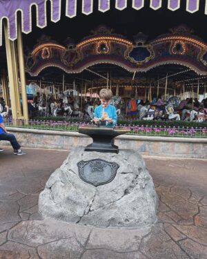Amos Heller Instagram - As ever, following in the footsteps of @karahheller :

We went to @waltdisneyworld 

Day 1: @disneymagickingdoms 
We were traumatized by Thunder Mountain, we met princesses and rode magic carpets. We saw ghosts and fireworks and huge treehouses and went back to the hotel with full hearts and empty wallets.