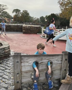 Amos Heller Instagram - As ever, following in the footsteps of @karahheller :

We went to @waltdisneyworld 

Day 1: @disneymagickingdoms 
We were traumatized by Thunder Mountain, we met princesses and rode magic carpets. We saw ghosts and fireworks and huge treehouses and went back to the hotel with full hearts and empty wallets.